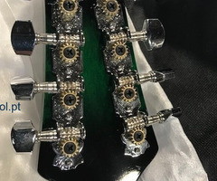 Bandolim novo em Caixa de origem