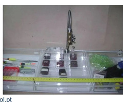 Mesa de empatar anzóis e para fazer baixadas em acrílico