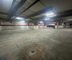 Imóvel, com 600m2, situado em Maximinos, Braga